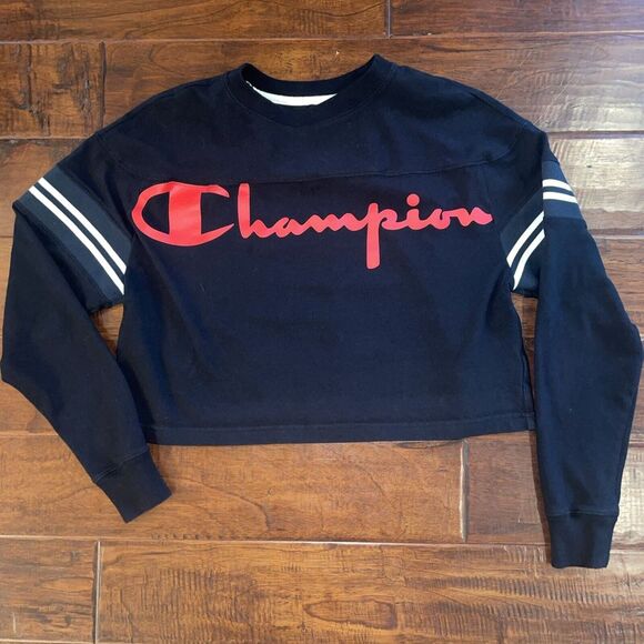 CHAMPION Cropped Boxy Long‎ Sleeve Gym Shirt 19 On Back Size Medium EUC - Picture 1 of 7